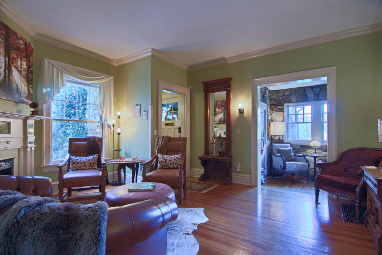 North Lodge On Oakland Bed And Breakfast Asheville Ngoại thất bức ảnh